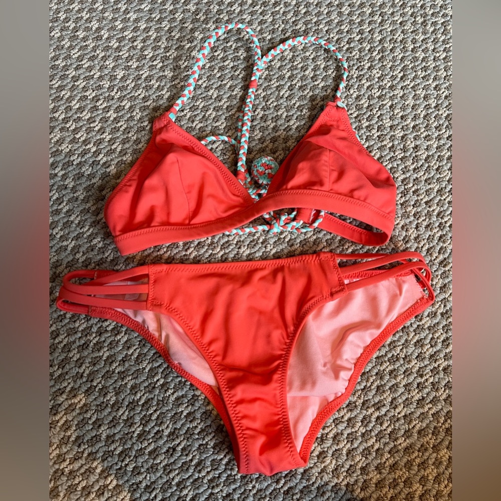 Victoria’s Secret Bikini Set